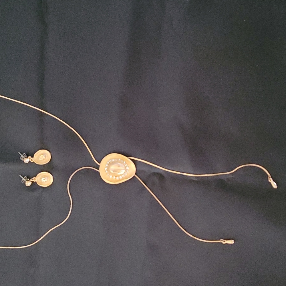 Cowgirl hat necklace & earrings